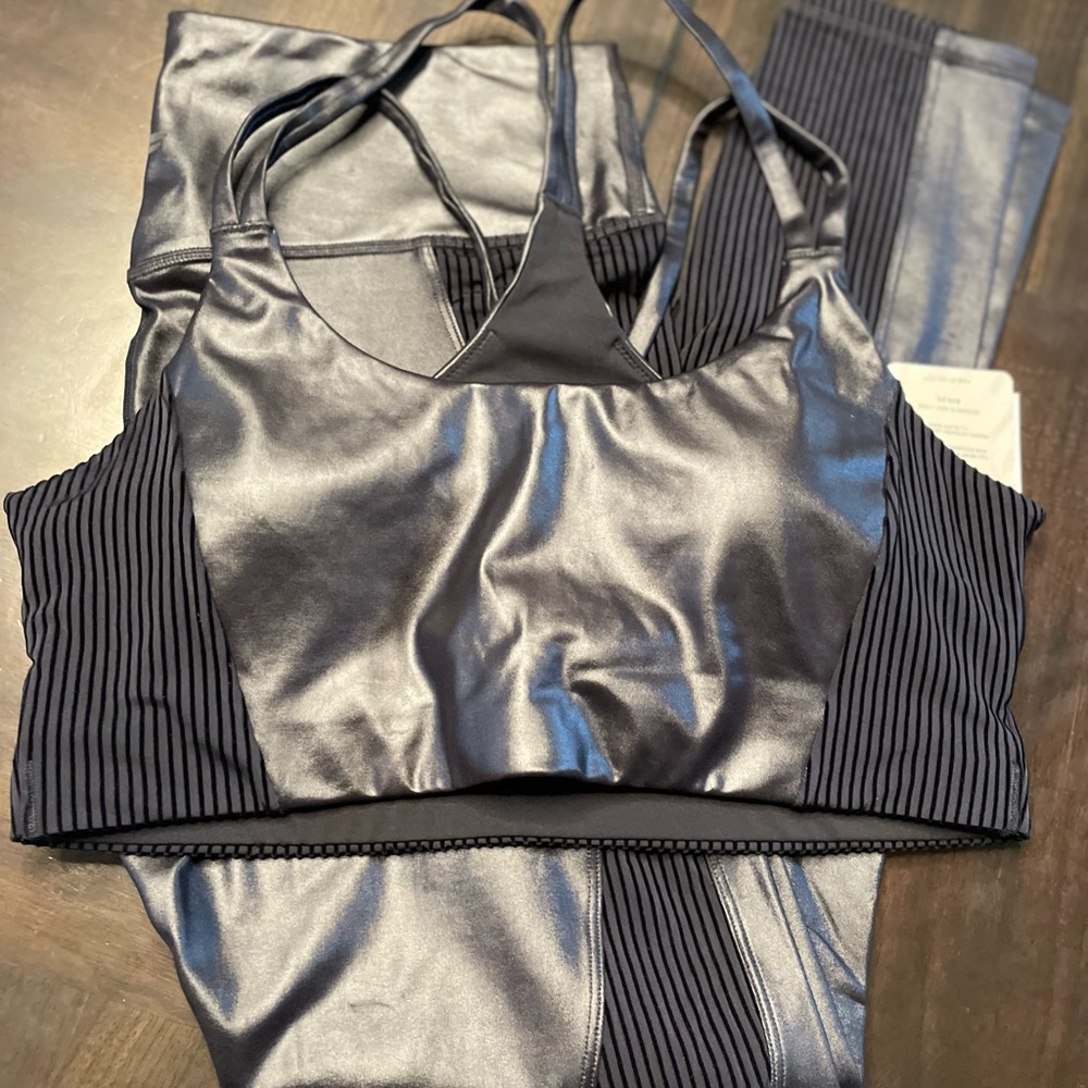 Fabletics Outfit NWT
